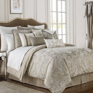 Chantelle 4 Piece Reversible Comforter Set