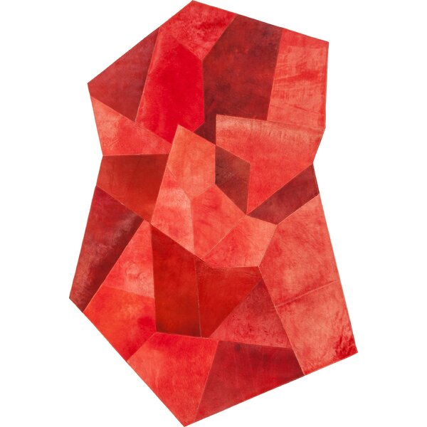 KARE Design Teppich Asymmetric aus Kuhfell in Rot | Wayfair.de