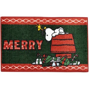 Peanuts Buddies Green/Red Area Rug