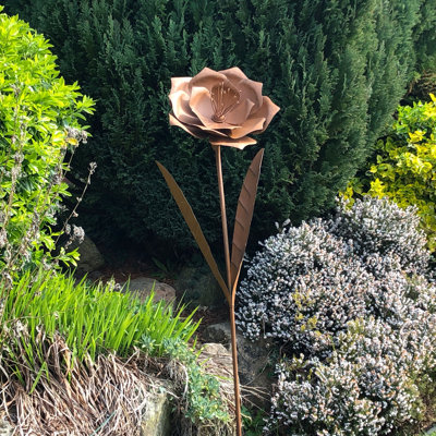 Sol 72 Outdoor Adonis Rusty Metal Flower Wayfair Co Uk Adonis Rusty Metal Flower