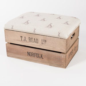 Fußhocker Apple Crate von Tiffany Jayne Designs