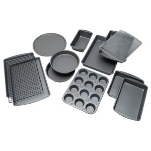 Wayfair Basics 13 Piece Nonstick Bakeware Set