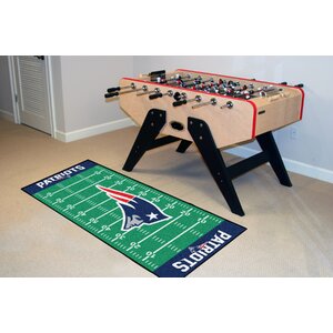 NFL - New England Patriots Football Field Runner