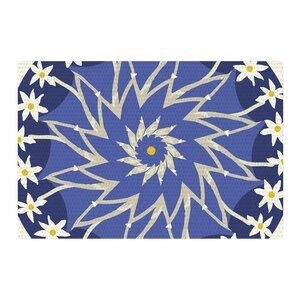 Laura Nicholson Sawtooth Flower Blue/Nature Area Rug