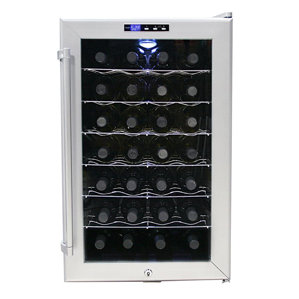 28 Bottle Single Zone Freestanding Wine Cooler by Whynter
