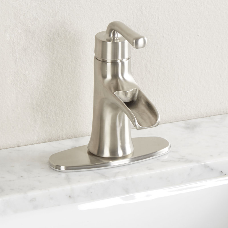 Single-Handle Lavatory Faucet