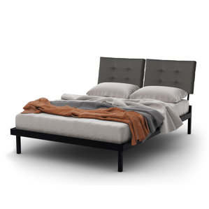 Maxton Upholstered Platform Bed by Latitude Run