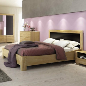Bett Rossano mit Stauraum und geradem Kopfteil v..