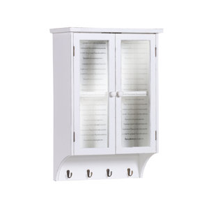 Geschirrschrank aus Massivholz von Homestead Liv..