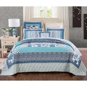 Beallsville Cotton Floral Patchwork Elegance Quilt