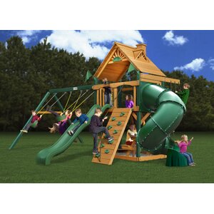 Mountaineer with Amber Posts Cedar Swing Set