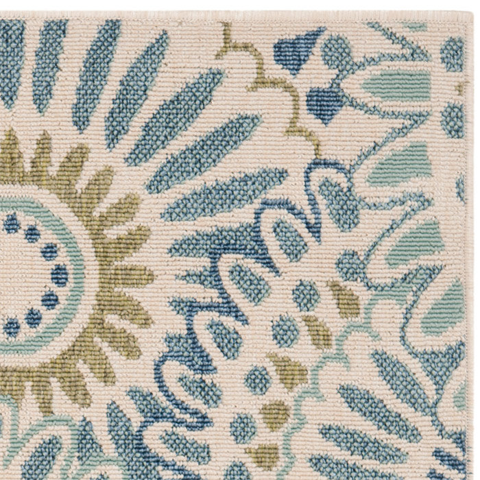 Safavieh Caroline Indoor/Outdoor Rug in Green & Reviews | Wayfair Safavieh Caroline Indoor/Outdoor Rug in Green & Reviews | Wayfair
