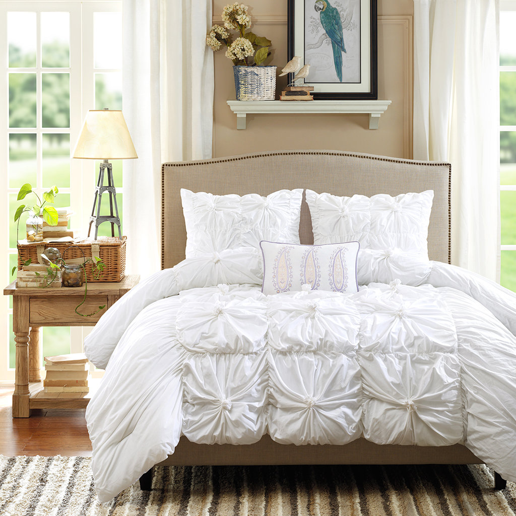 Madison Park Harlow 4 Piece Reversible Comforter Set Reviews Harlow 4 Piece Reversible Comforter Set
