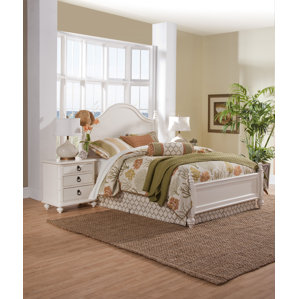 Woodheaven Panel Bed by Braxton Culler