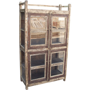Standvitrine JH1 aus Massivholz von Caracella