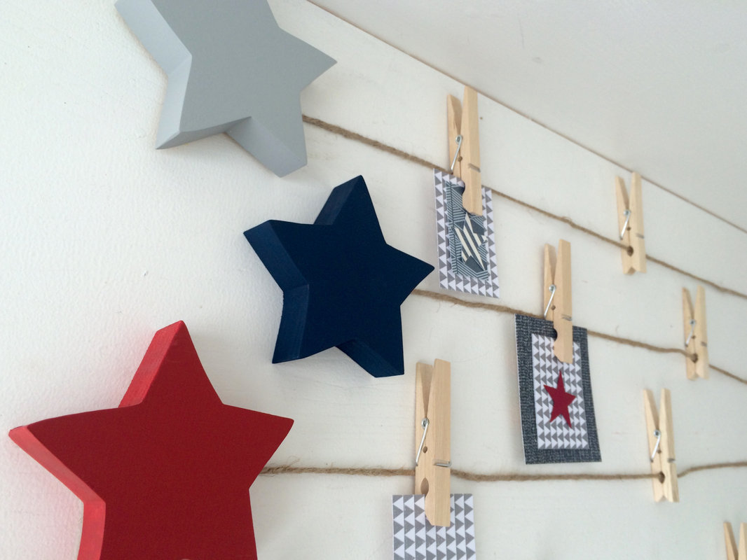Maple Shade Kids Star Art Display Clips & Reviews Wayfair
