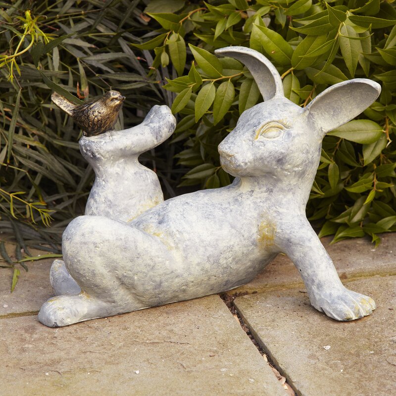 bunny yard statue