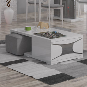 Couchtisch Ravenne mit Hockern von Hokku Designs