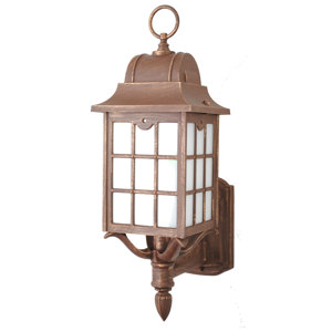 600 Series 1-Light Outdoor Sconce