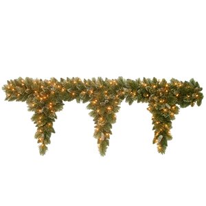 Pine Pre-Lit Teardrop Garland