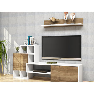 Eintertainment-Center von Hazelwood Home