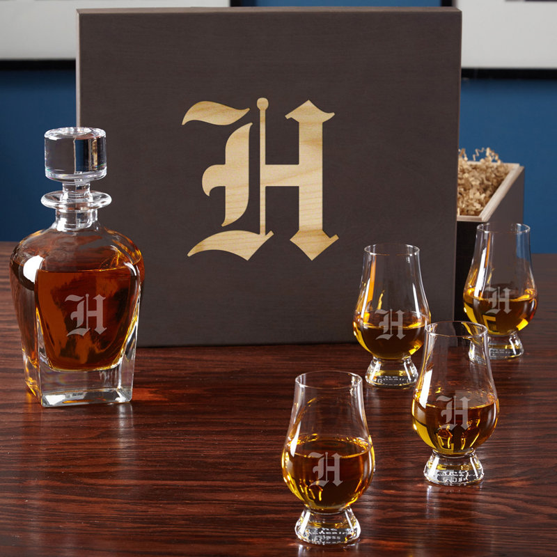 Home Wet Bar 6 Piece Personalized Whiskey Decanter Set Wayfair Ca