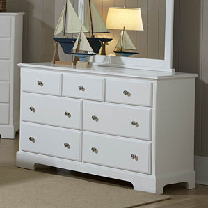 Rotonda Traditional Dresser by Beachcrest Home