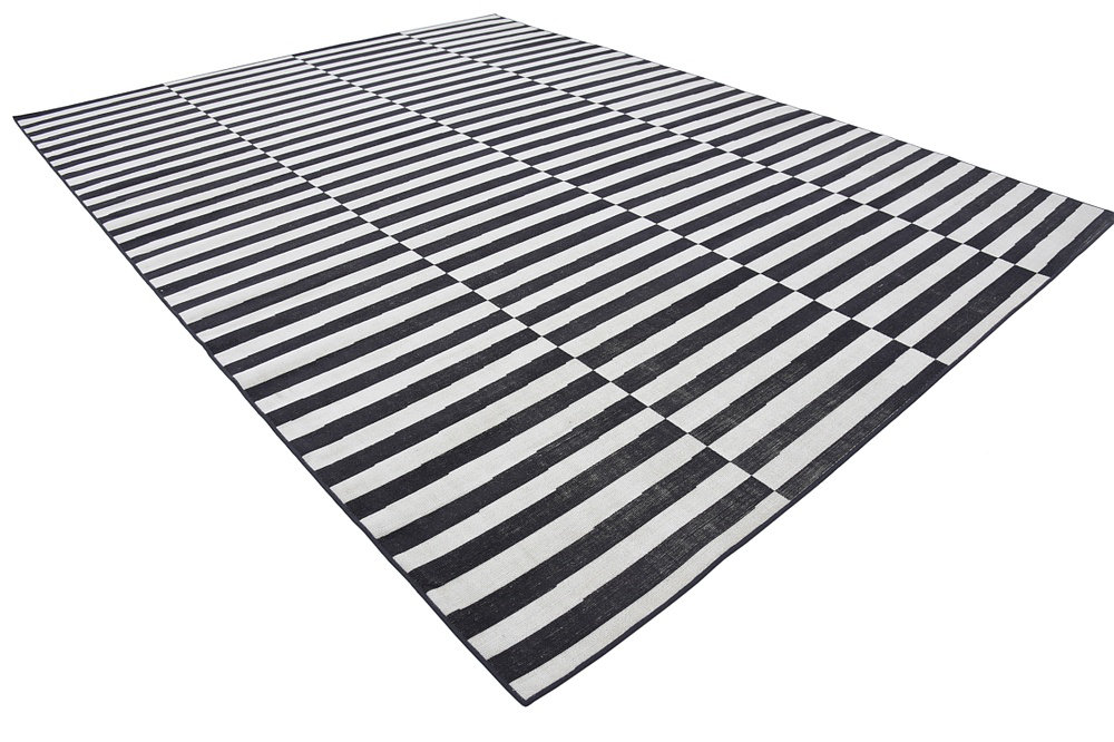 Mercury Row Braxton Black Area Rug & Reviews Wayfair.ca