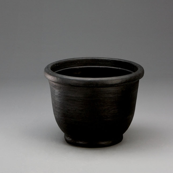 Crescent Garden Resin Pot Planter & Reviews | Wayfair