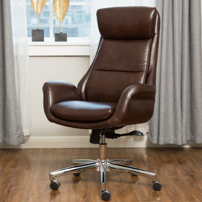 Harkness Executive Chair