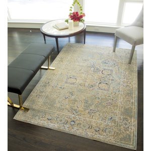 Bedford Greenwich Powder Light Blue/Ivory Area Rug