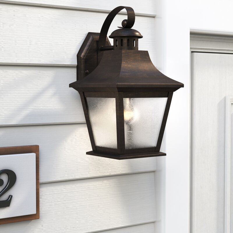 Charlton Home Stoddard 1-Light Outdoor Wall Lantern