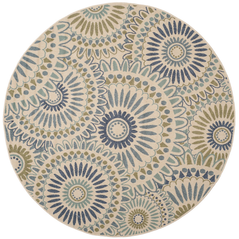 Safavieh Caroline Indoor/Outdoor Rug in Green & Reviews | Wayfair Safavieh Caroline Indoor/Outdoor Rug in Green & Reviews | Wayfair