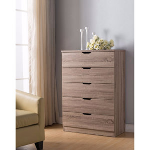 Cianjur Grandiose 4 Drawer Chest by Iv..