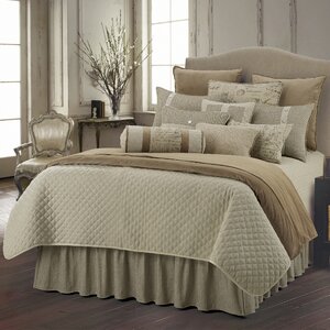 Dyann 4 Piece Comforter Set