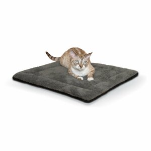 Self-Warming Pet Pad