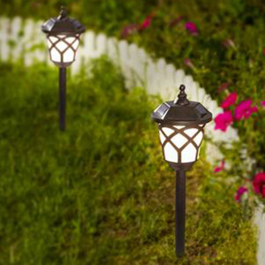 Traditional Solar 1-Light Pathway Light (Set of 2)