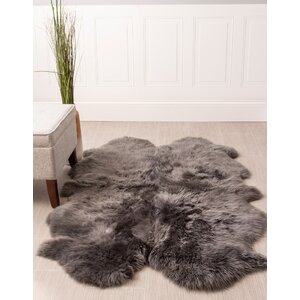 Moquin Genuine Fur Four Pelt Handmade Shag Sheepskin Gray Area Rug
