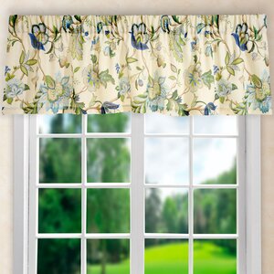 Lamoreaux Tailored Sheer Curtain Valance