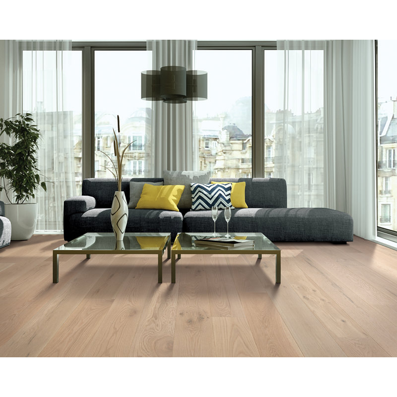 Mohawk Coastal Allure 7" Engineered Oak Hardwood Flooring in Beachwood