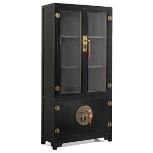 Standvitrine Hangzhou aus Massivholz von Ethnic ..