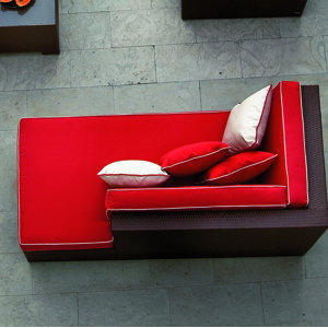Gartenliege Sun Lounger mit Auflage von Hazelwoo..