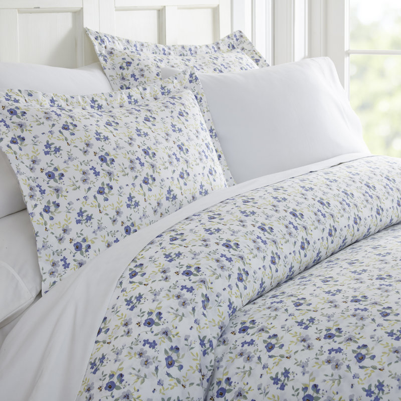Ophelia Co Bjarne Premium Ultra Soft Blossoms Print Duvet Cover Bjarne Premium Ultra Soft Blossoms Print Duvet Cover Set