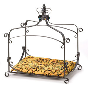Regal Pet Bed