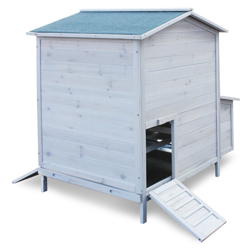 Chiasson Chicken Coop With Hinged Roof