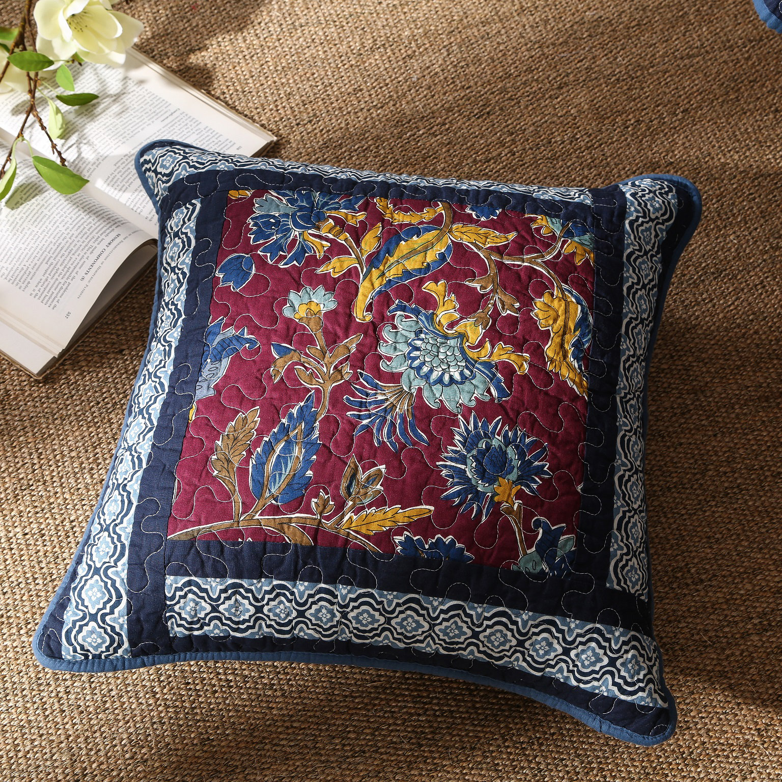 DaDa Bedding Bohemian Real Patchwork Floral Quilted Cotton Pillow Cover