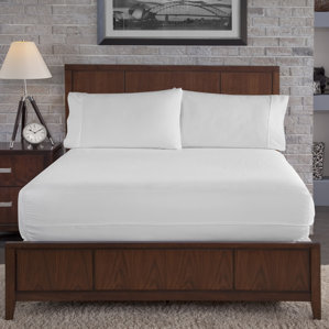 Perry Ellis Six-Sided Mattress Protector by Perry Ellis