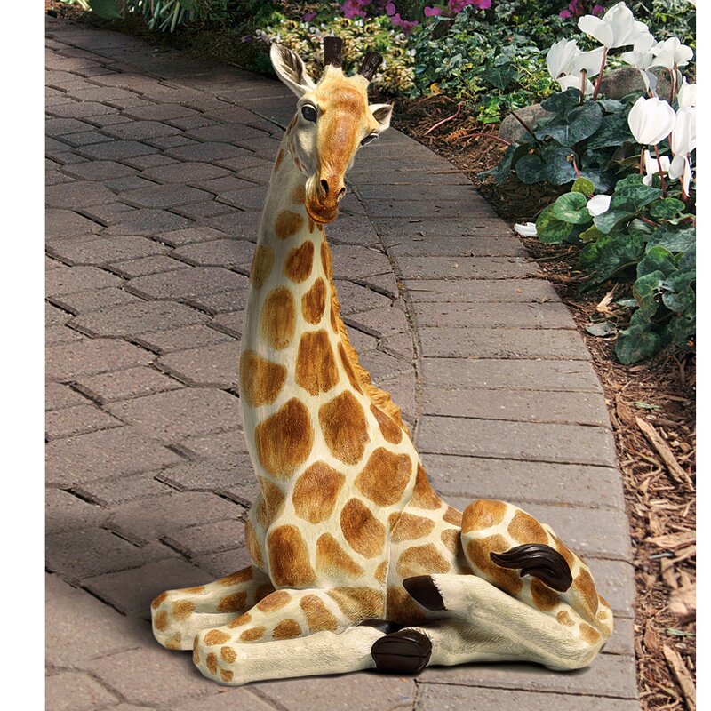 indoor giraffe statue