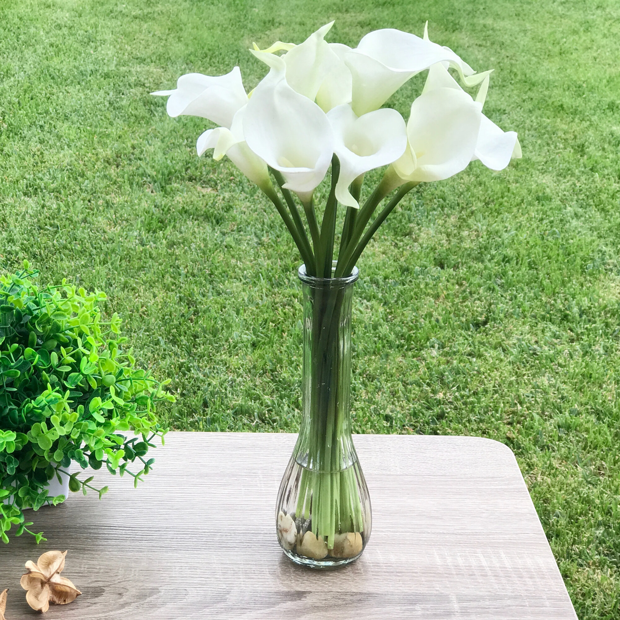 Velvet Lilies Floral Arrangement In Vase - 