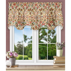Adelle Jacobean Floral Lined Scallop 70